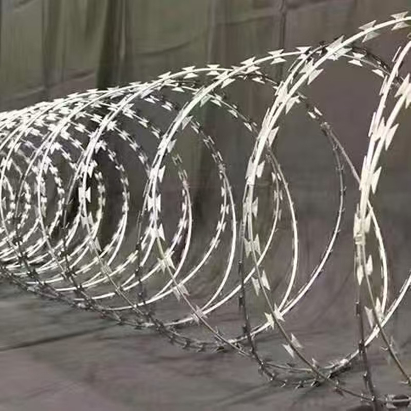 Blade Barbed Rope